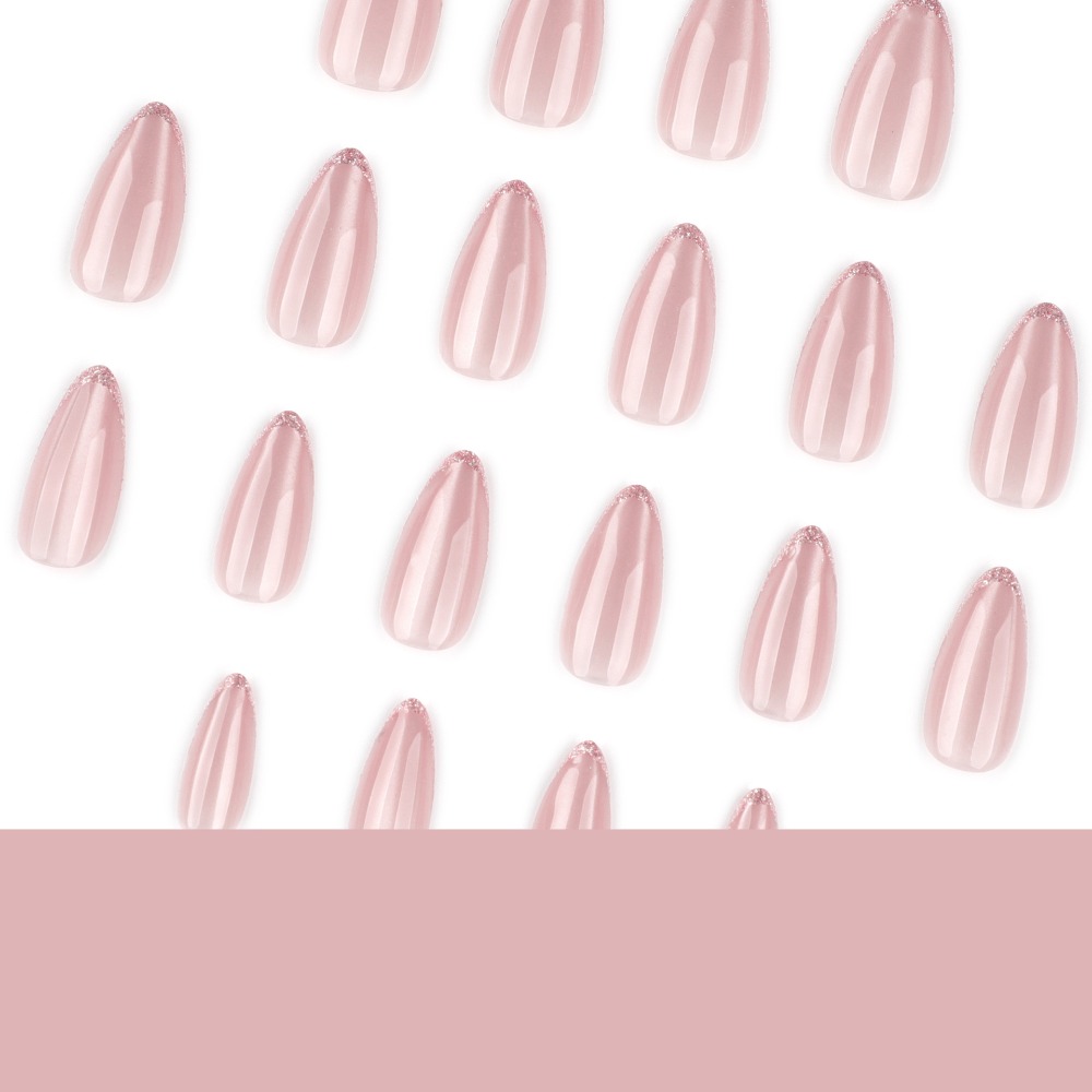 เล็บปลอมแบบกดติด ทรงอัลมอนด์ขน - Nail Art Ombre บทวิจารณ์และราคา